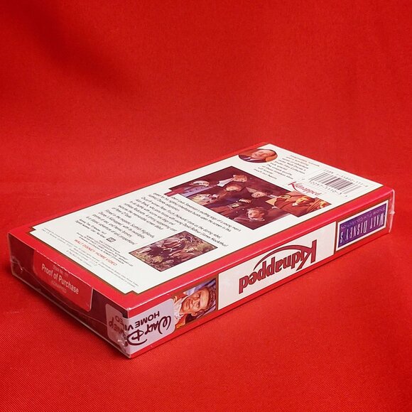 Kidnapped Walt Disneys Studio VHS 1997 New Sealed - Picture 8 of 8